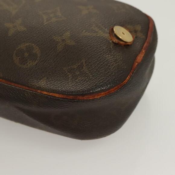 LOUIS VUITTON Monogram Pochette Gange Shoulder Bag M51870